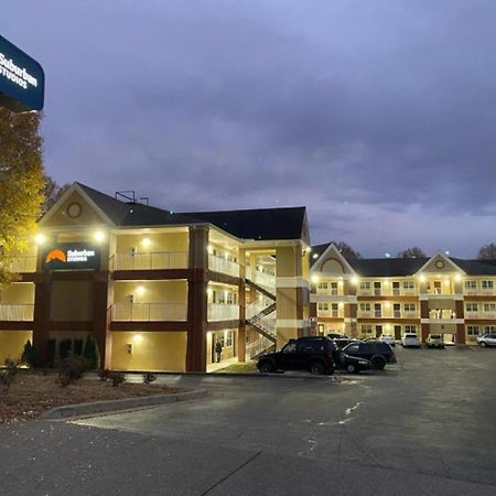 Suburban Studios Winston-Salem Near Hanes Mall Екстер'єр фото