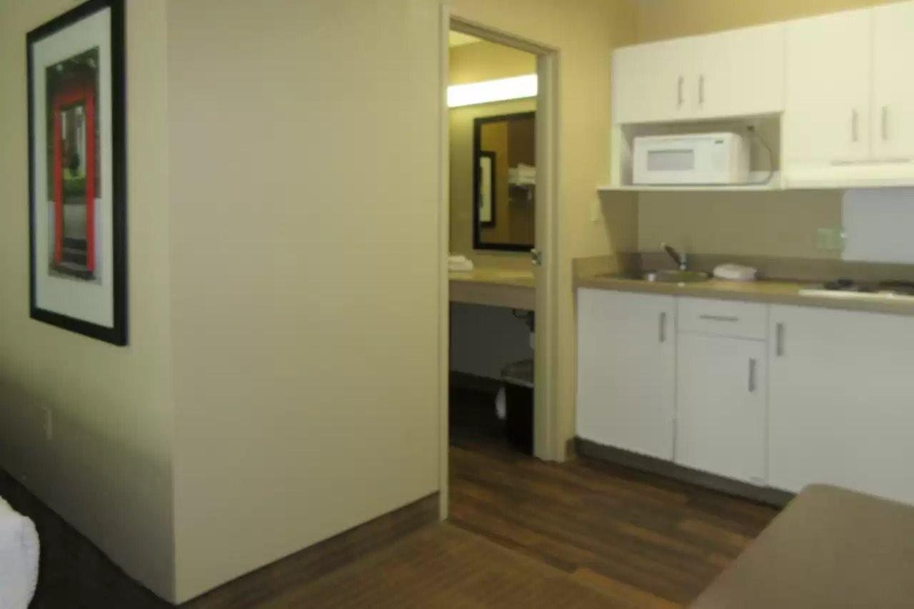 Suburban Studios Winston-Salem Near Hanes Mall Екстер'єр фото
