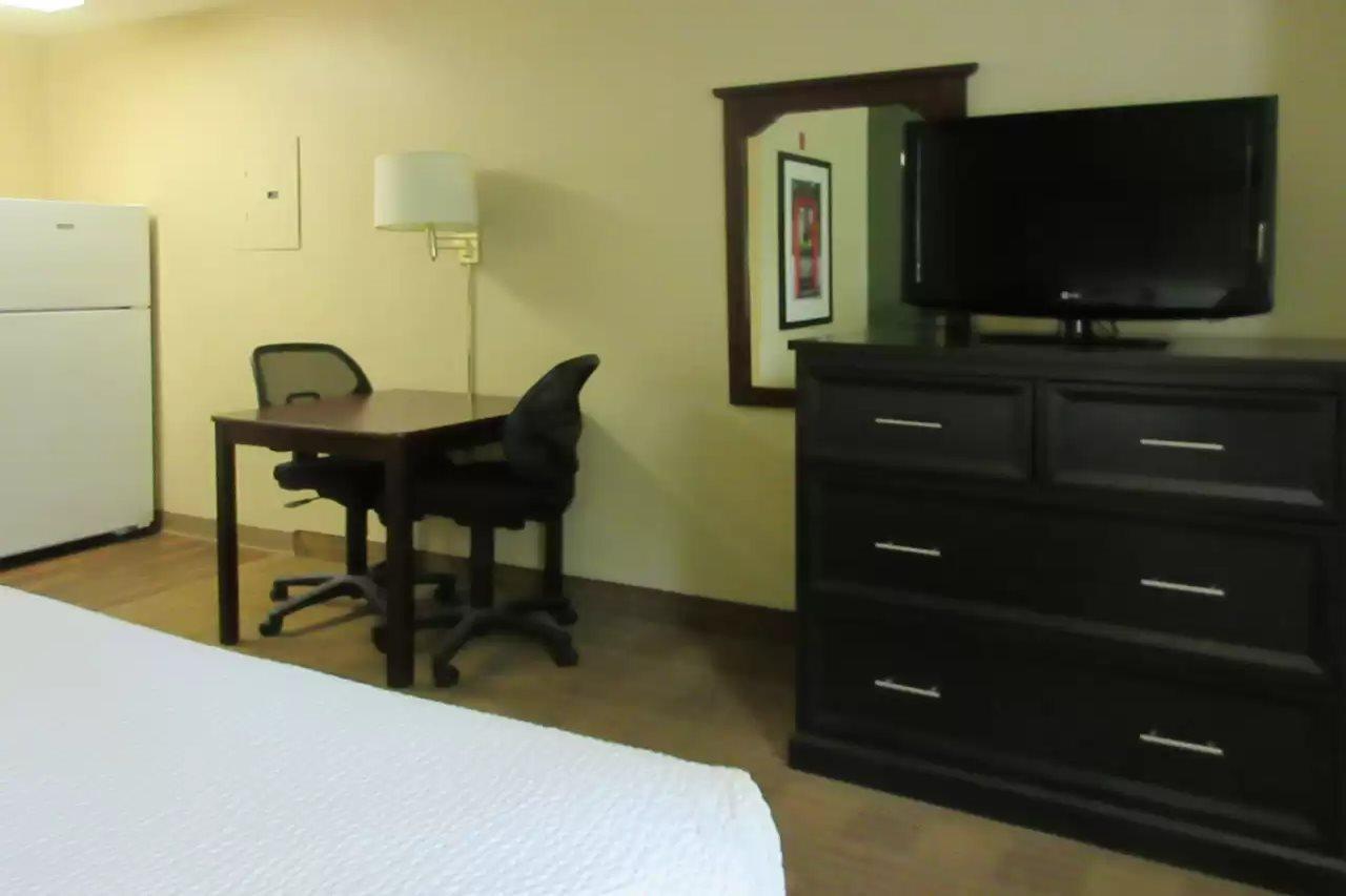 Suburban Studios Winston-Salem Near Hanes Mall Екстер'єр фото