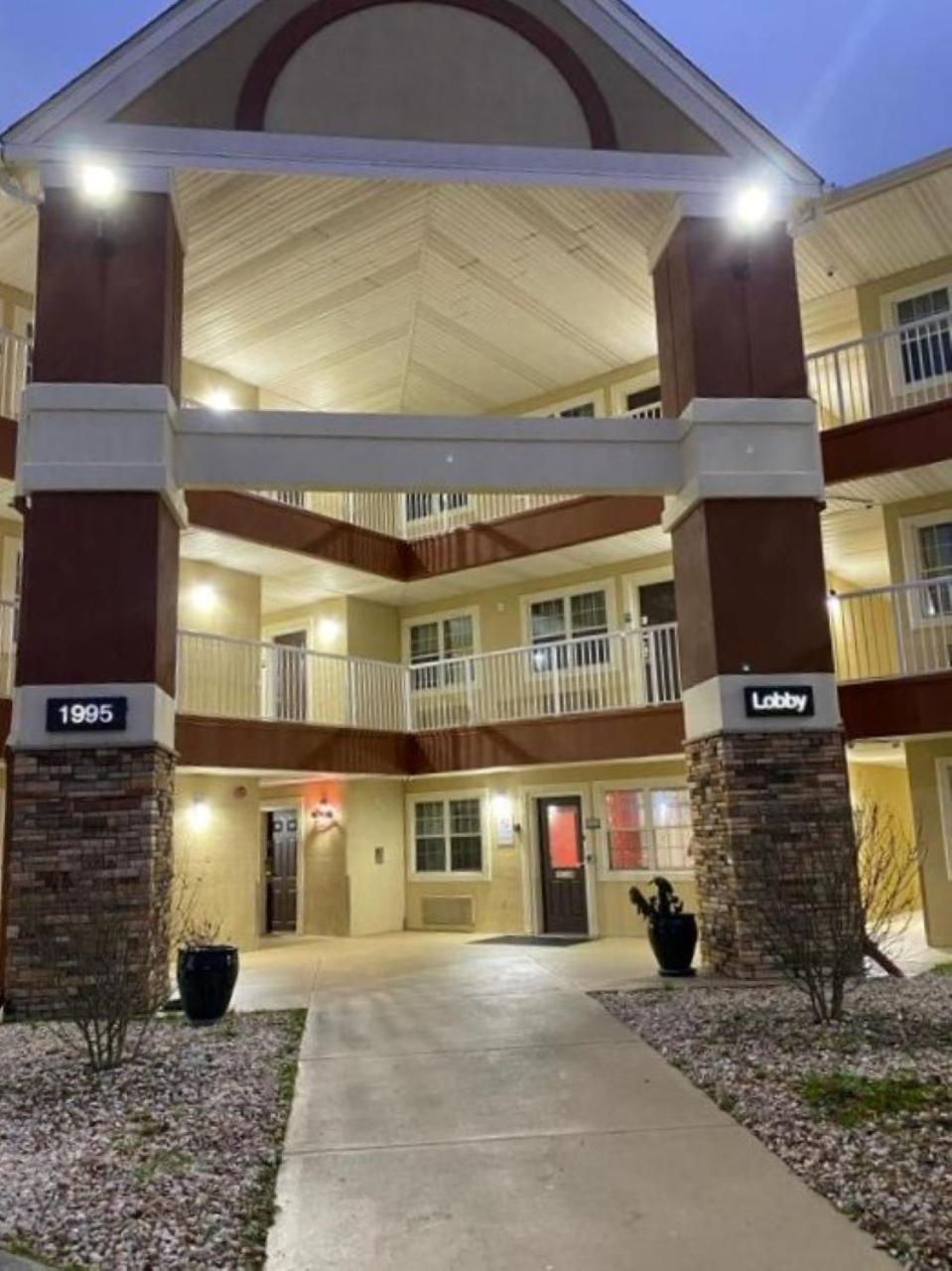 Suburban Studios Winston-Salem Near Hanes Mall Екстер'єр фото